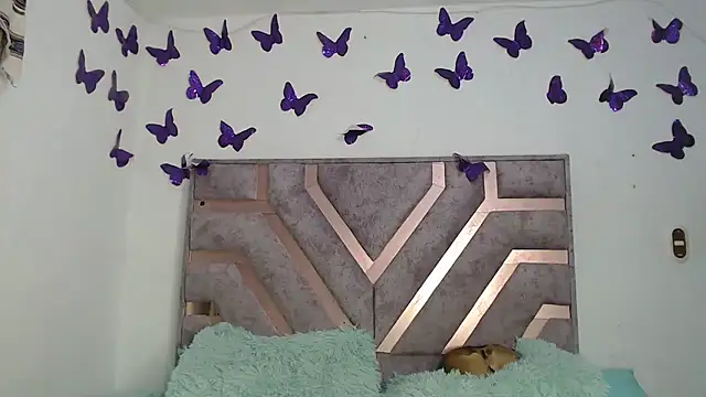 Anny Fox- online show from 03-10-26, 04:17