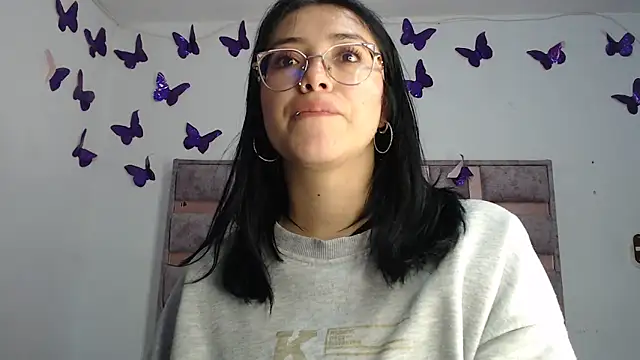Anny Fox- online show from 06-19-26, 03:00