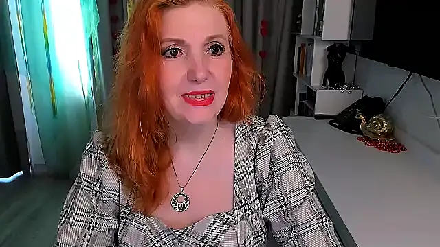 Fire-Fox-One online show from 04-06-26, 05:41