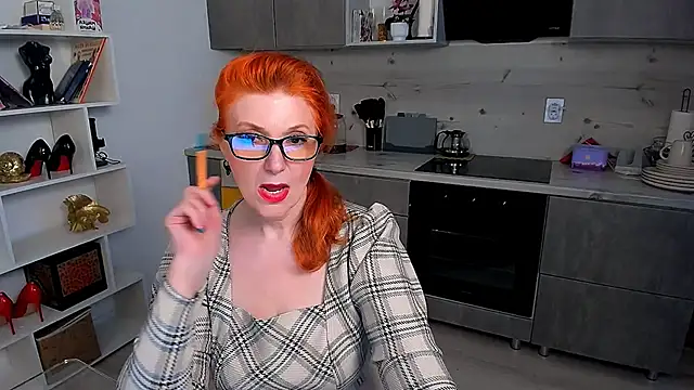 Fire-Fox-One online show from 05-25-26, 06:14