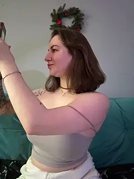 MayaMystic online show from 12-18-25, 01:06