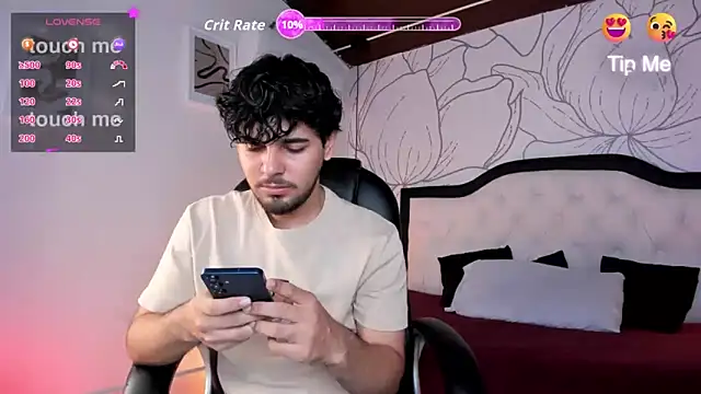 Snapshot of Samir_bear chatting on 05-29-26, 12:47 Samir bear online show from 05-29-26, 12:47