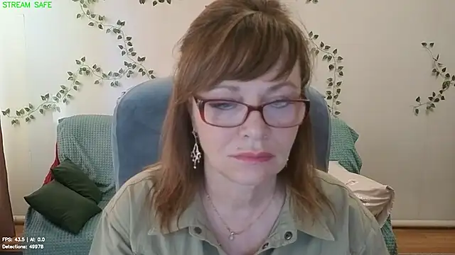 Snapshot of Miss_Moren chatting on 08-02-26, 05:17 Miss Moren online show from 08-02-26, 05:17