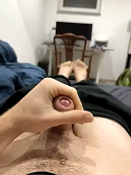 Snapshot of LeoSubLifestyle4You chatting on 01-14-25, 06:49 LeoSubLifestyle4You online show from 01-14-25, 06:49