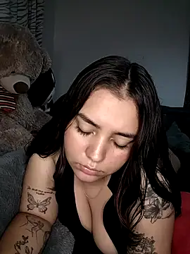 Ema kraus online show from 02-16-25, 05:37