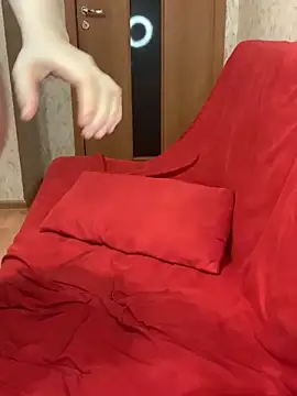 Snapshot of Sweet_white_chocolate chatting on 02-12-25, 08:49 Sweet white chocolate online show from 02-12-25, 08:49