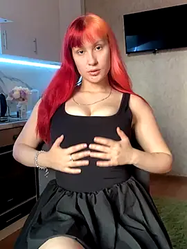 Snapshot of Sweet_white_chocolate chatting on 10-08-25, 07:17 Sweet white chocolate online show from 10-08-25, 07:17