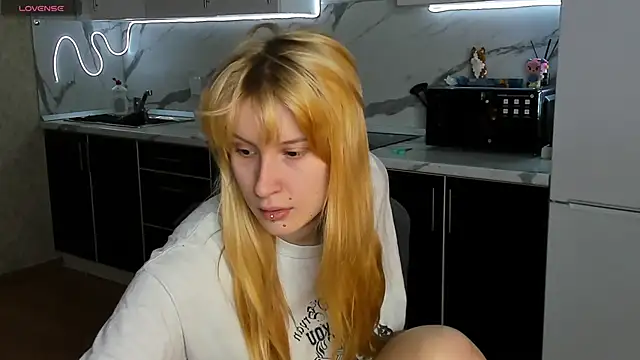 Sweet white chocolate online show from 02-17-26, 06:10