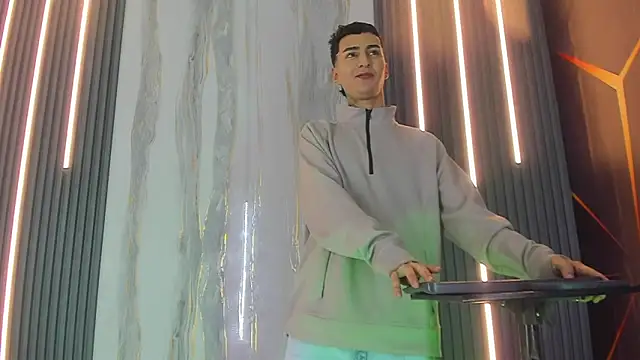 Snapshot of Angel_xxx chatting on 03-27-26, 07:13 Angel xxx online show from 03-27-26, 07:13