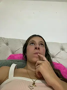 evaFiore online show from 03-16-25, 08:43