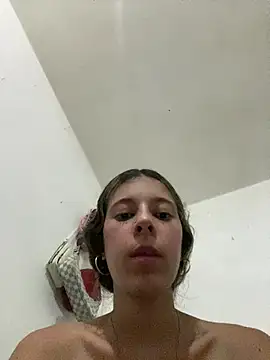 evaFiore online show from 03-20-25, 01:13