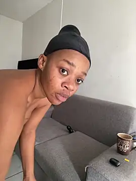 beverlyxxxx online show from 11-09-25, 09:07