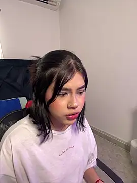 Lily Woodz online show from 02-16-26, 07:10