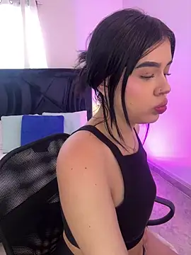 Lily Woodz online show from 05-06-26, 07:41