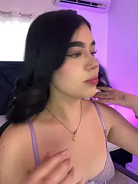 Lily Woodz online show from 07-11-26, 07:05