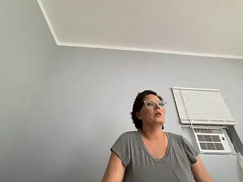 skarfos1babe69 online show from 03-26-26, 03:45