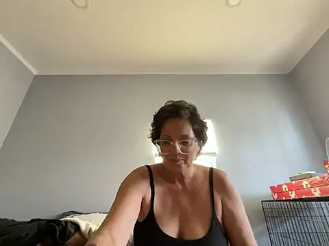 skarfos1babe69 online show from 03-31-26, 08:53