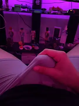 miia-liiam online show from 01-16-25, 09:51