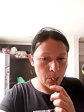 Snapshot of kattia_bk chatting on 12-28-24, 08:47 kattia bk online show from 12-28-24, 08:47