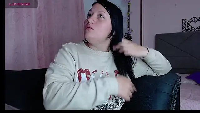 Snapshot of kattia_bk chatting on 01-23-25, 04:19 kattia bk online show from 01-23-25, 04:19