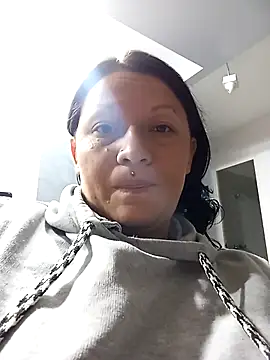Snapshot of kattia_bk chatting on 10-05-25, 02:32 kattia bk online show from 10-05-25, 02:32