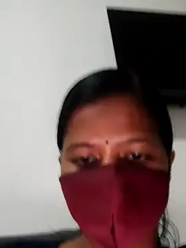 Snapshot of Tamil_Sanjana_ chatting on 12-29-24, 04:51 Tamil Sanjana online show from 12-29-24, 04:51