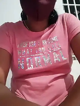 Snapshot of Tamil_Sanjana_ chatting on 01-04-25, 04:00 Tamil Sanjana online show from 01-04-25, 04:00