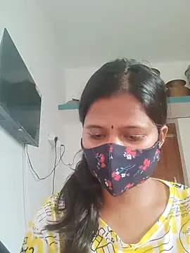 Snapshot of Tamil_Sanjana_ chatting on 02-17-25, 12:05 Tamil Sanjana online show from 02-17-25, 12:05