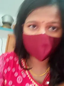 Snapshot of Tamil_Sanjana_ chatting on 03-07-25, 05:08 Tamil Sanjana online show from 03-07-25, 05:08