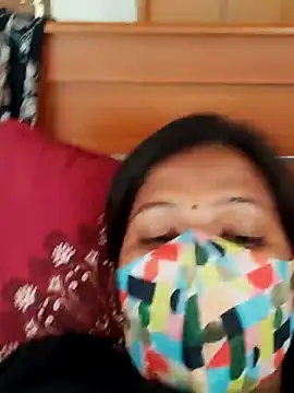 Snapshot of Tamil_Sanjana_ chatting on 03-20-25, 05:47 Tamil Sanjana online show from 03-20-25, 05:47