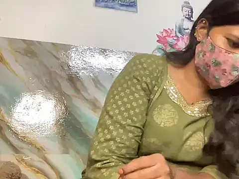 Snapshot of Tamil_Sanjana_ chatting on 09-10-25, 09:20 Tamil Sanjana online show from 09-10-25, 09:20