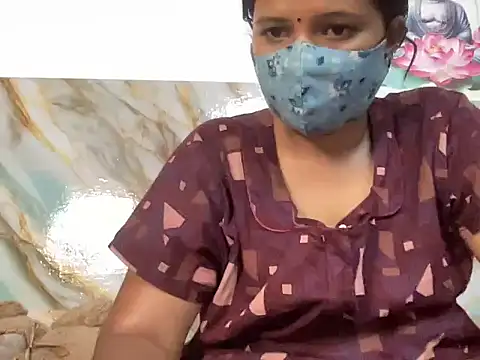 Snapshot of Tamil_Sanjana_ chatting on 09-15-25, 07:52 Tamil Sanjana online show from 09-15-25, 07:52