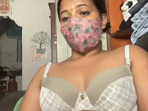 Snapshot of Tamil_Sanjana_ chatting on 10-05-25, 06:17 Tamil Sanjana online show from 10-05-25, 06:17