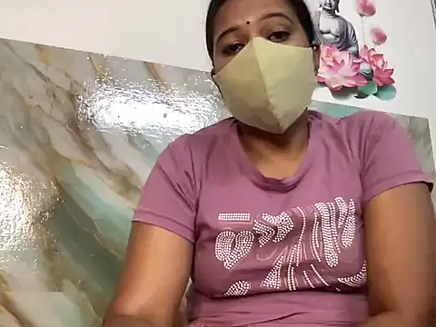 Snapshot of Tamil_Sanjana_ chatting on 10-17-25, 12:08 Tamil Sanjana online show from 10-17-25, 12:08