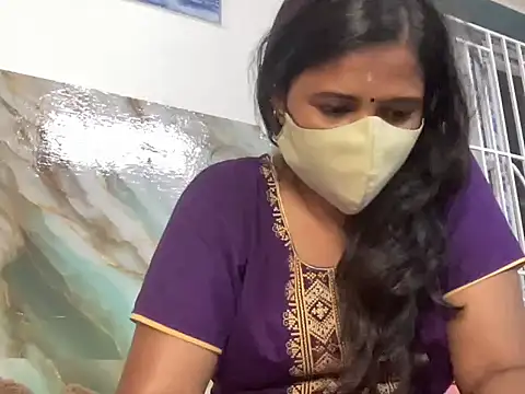 Snapshot of Tamil_Sanjana_ chatting on 10-21-25, 01:23 Tamil Sanjana online show from 10-21-25, 01:23