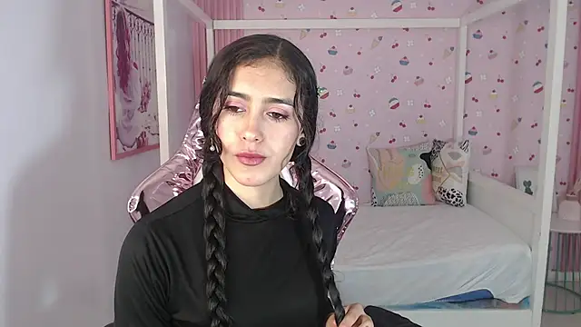 Snapshot of honey_torres_sub chatting on 12-29-24, 01:17 honey torres sub online show from 12-29-24, 01:17