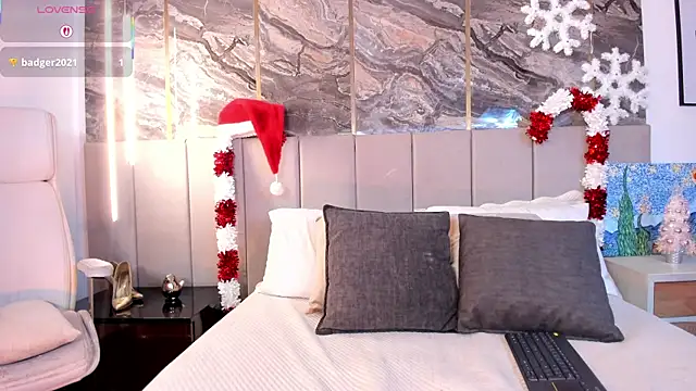 Sienna Blake  online show from 12-13-25, 07:53