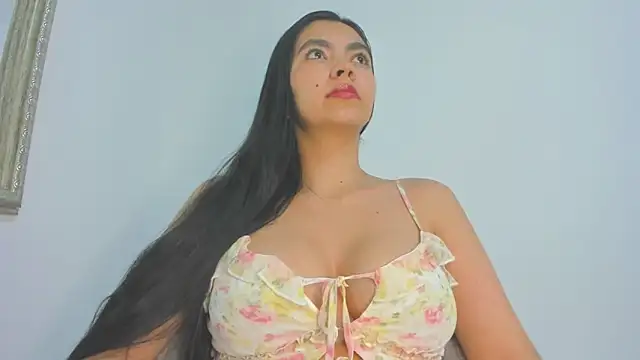 nathyy garcia online show from 11-08-25, 02:34