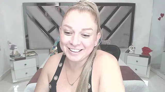 natalia5560 online show from 03-14-25, 04:09