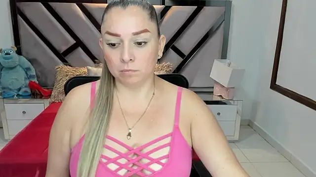 natalia5560 online show from 09-09-25, 12:37