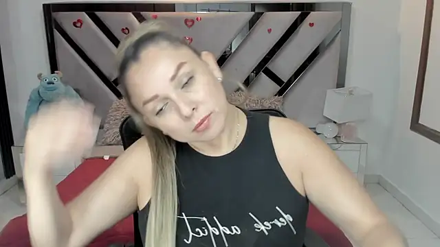 natalia5560 online show from 11-04-25, 01:21