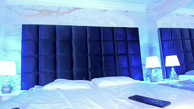 loladupont online show from 02-02-26, 03:05