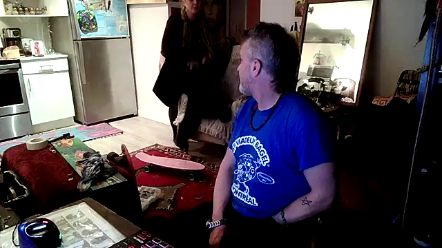 Snapshot of SilverandFox chatting on 01-14-25, 10:38 SilverandFox online show from 01-14-25, 10:38