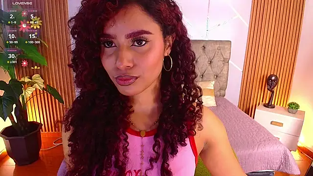 charlottee white online show from 03-02-26, 08:04