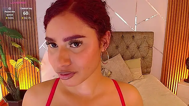 charlottee white online show from 03-13-26, 08:26