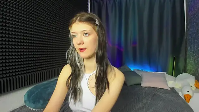 Lina Vi online show from 02-02-25, 02:48