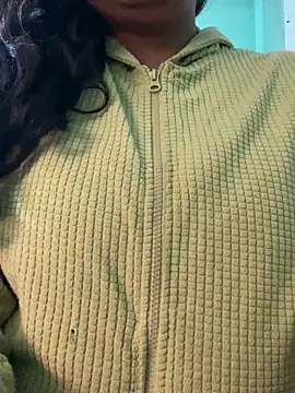 hot menka online show from 01-09-25, 05:22