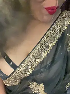 hot menka online show from 02-03-25, 10:03