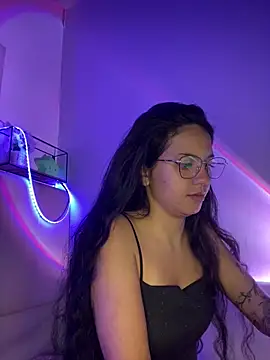 Rosita forever  online show from 02-14-25, 01:34