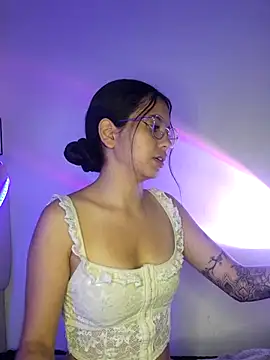 Rosita forever  online show from 03-10-25, 03:30